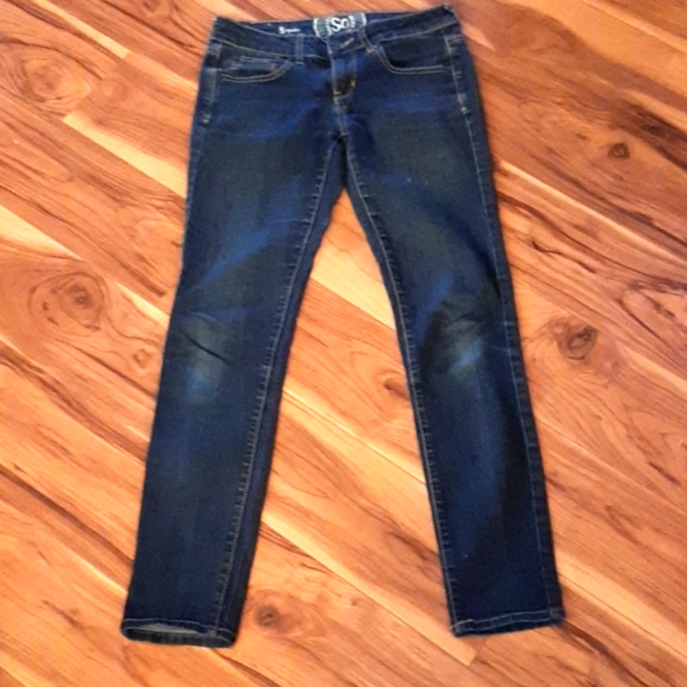 So jeans 👖        Smoke free home